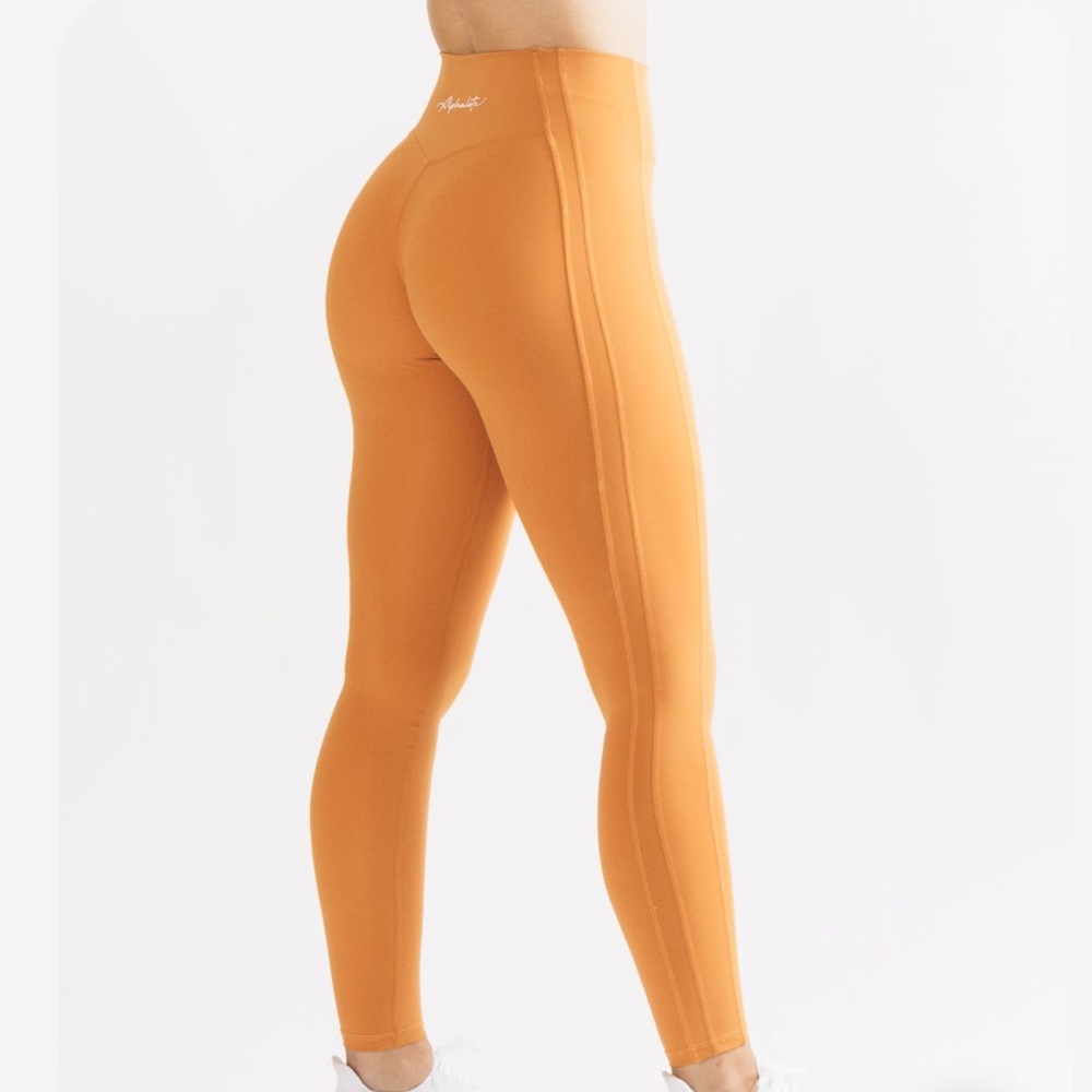 Alphalete Pulse Kinetic Legging